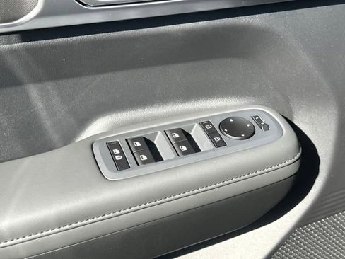 New 2026 Hyundai Santa Fe SEL image 11