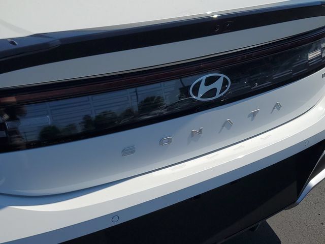 New 2026 Hyundai Sonata Limited FWD image 7