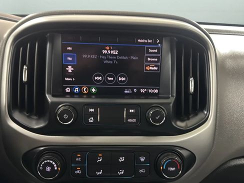 Used 2020 Chevrolet Colorado LT RWD image 12