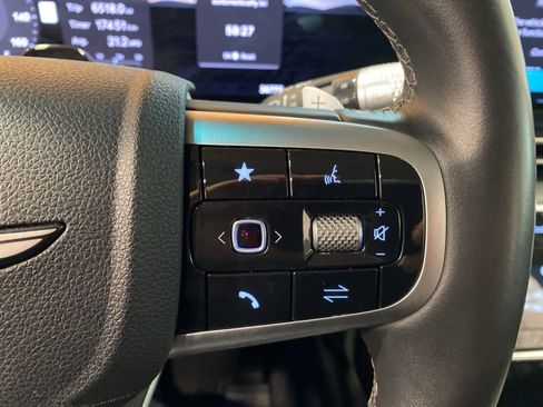 Used 2025 Genesis GV80 2.5T Standard image 21