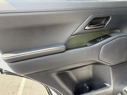 Used 2025 Lexus GX 550 AWD/4WD image 30