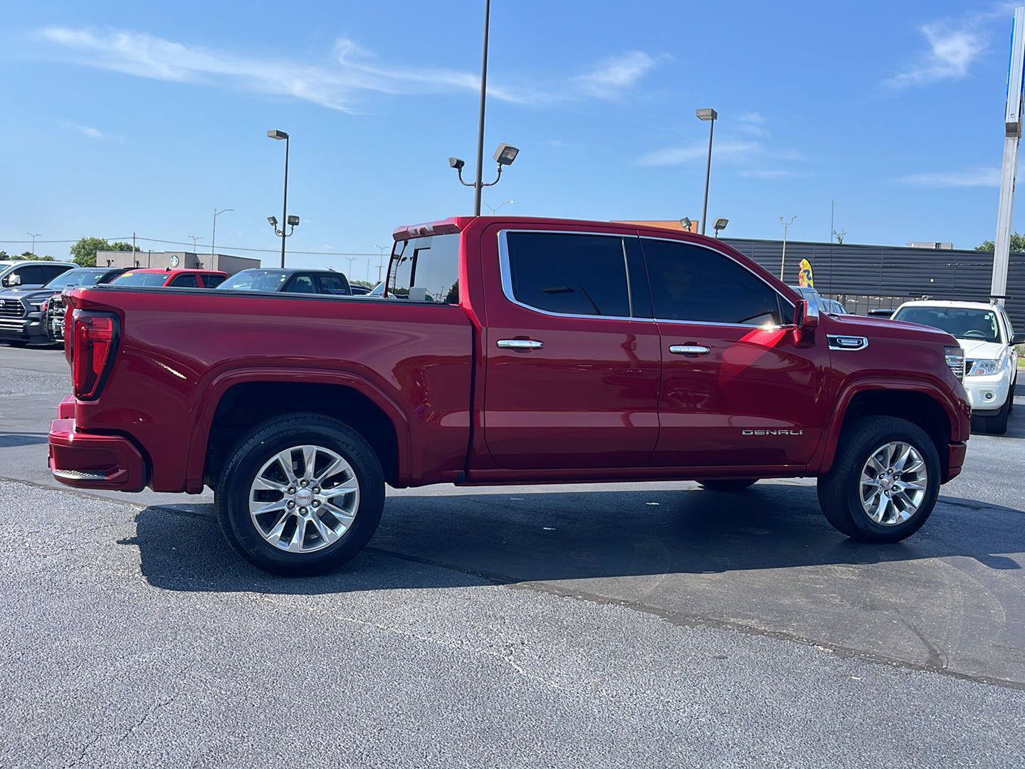 Used 2022 GMC Sierra 1500 Denali AWD/4WD image 6