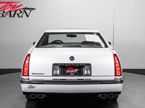 Used 1993 Cadillac Eldorado Touring FWD image 4