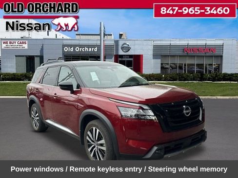 Used 2024 Nissan Pathfinder Platinum AWD/4WD image 5