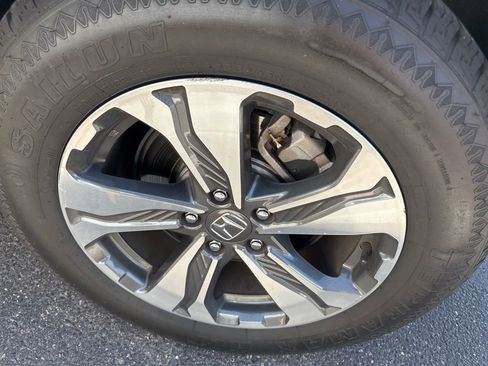 Used 2019 Honda CR-V LX image 11