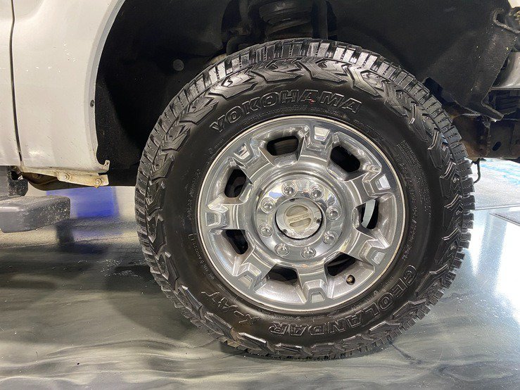 Used 2014 Ford F250 XLT w/ XLT Premium Package AWD/4WD image 7