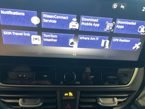 Used 2024 Nissan Altima 2.5 SR w/ SR Premium Package AWD/4WD image 11