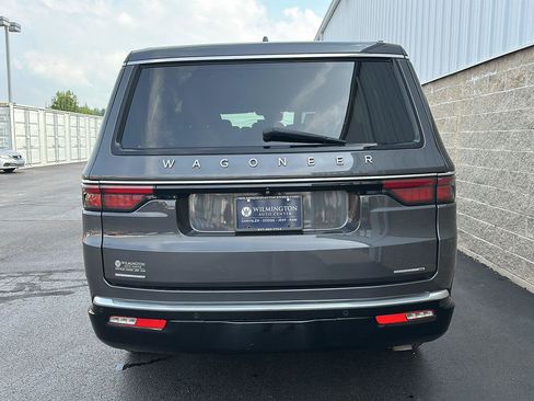 Used 2022 Jeep Wagoneer Series III w/ Convenience Group I AWD/4WD image 41