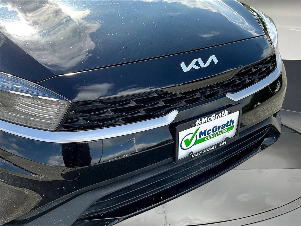 Used 2023 Kia Forte LXS w/ LXS Technology Package FWD image 33
