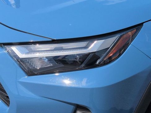 Used 2023 Toyota RAV4 AWD Hybrid image 9