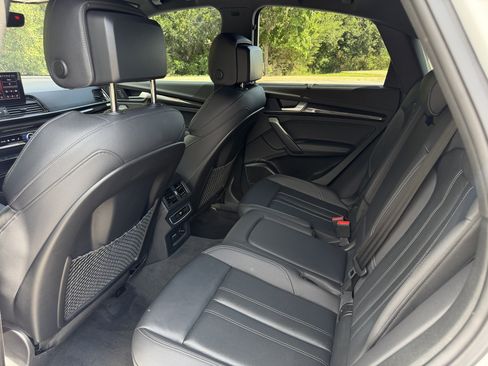 Used 2024 Audi SQ5 Premium Plus AWD/4WD image 18