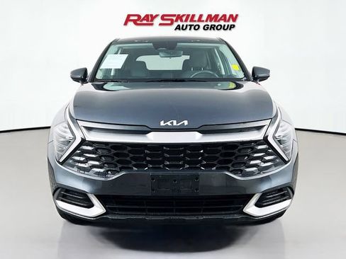 Used 2024 Kia Sportage LX AWD/4WD image 2
