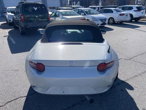 Used 2016 MAZDA MX-5 Miata Sport image 3