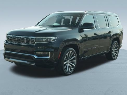 Used 2023 Jeep Grand Wagoneer Series II AWD/4WD image 3