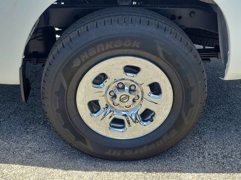 Used 2022 Nissan Frontier S w/ Technology Package RWD image 7