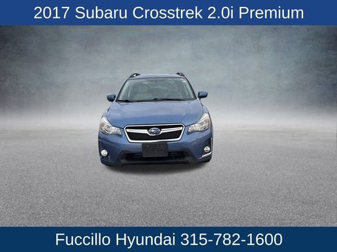 Used 2017 Subaru Crosstrek 2.0i Premium image 2