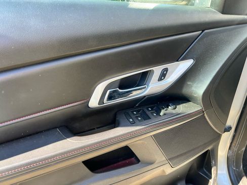Used 2015 GMC Terrain SLE AWD/4WD image 9