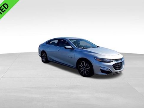 Certified 2020 Chevrolet Malibu RS image 3