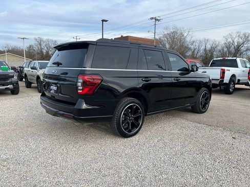 Used 2024 Ford Expedition Limited image 8