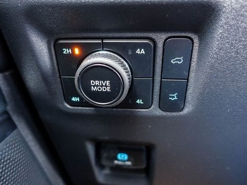 New 2026 Ford Expedition Max Platinum image 14