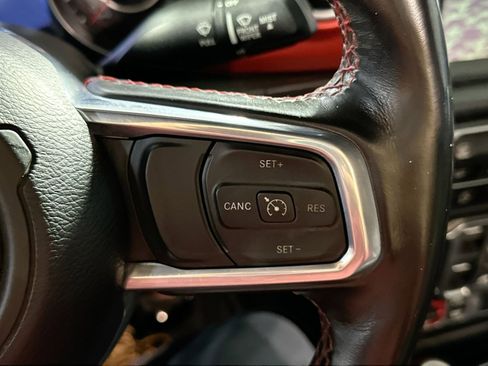 Used 2021 Jeep Gladiator Rubicon image 19