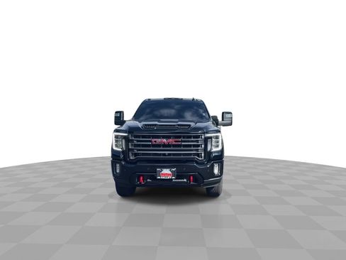 Used 2022 GMC Sierra 2500 AT4 w/ AT4 Premium Plus Package AWD/4WD image 3