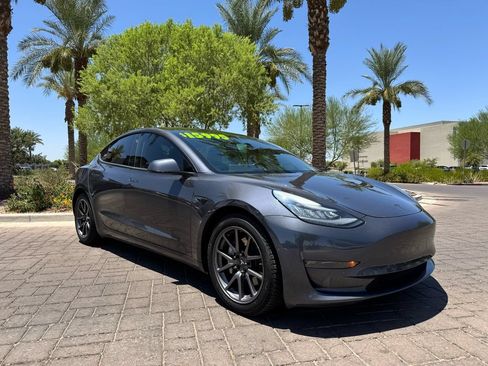 Used 2018 Tesla Model 3 Performance AWD/4WD image 1