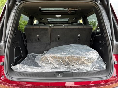 New 2026 Jeep Grand Wagoneer 4WD image 26