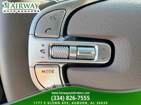 Used 2023 Genesis GV80 2.5T w/ Prestige Package AWD/4WD image 19