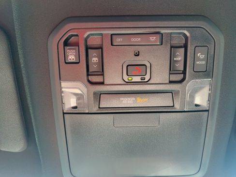 New 2026 Toyota Tundra Platinum AWD/4WD image 25