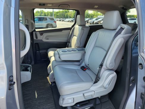 Used 2021 Honda Odyssey EX-L image 12