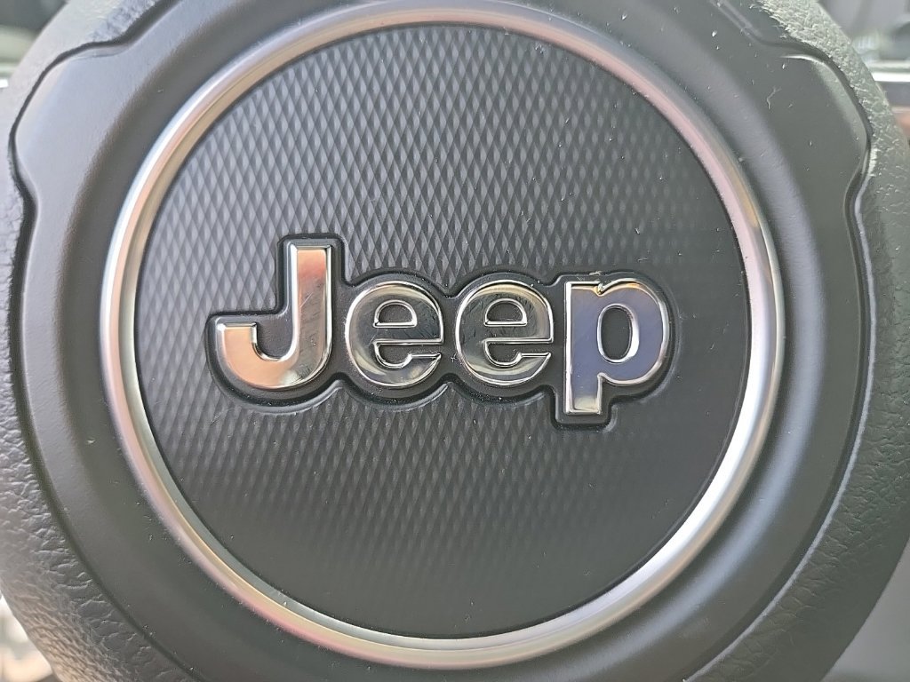 Used 2024 Jeep Wrangler High Altitude AWD/4WD image 41