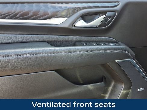 Used 2022 GMC Yukon Denali image 18