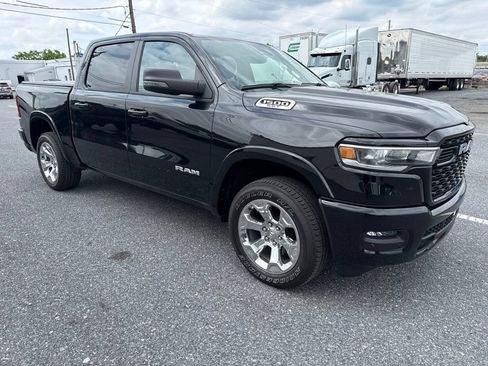 Used 2025 RAM 1500 Big Horn AWD/4WD image 11