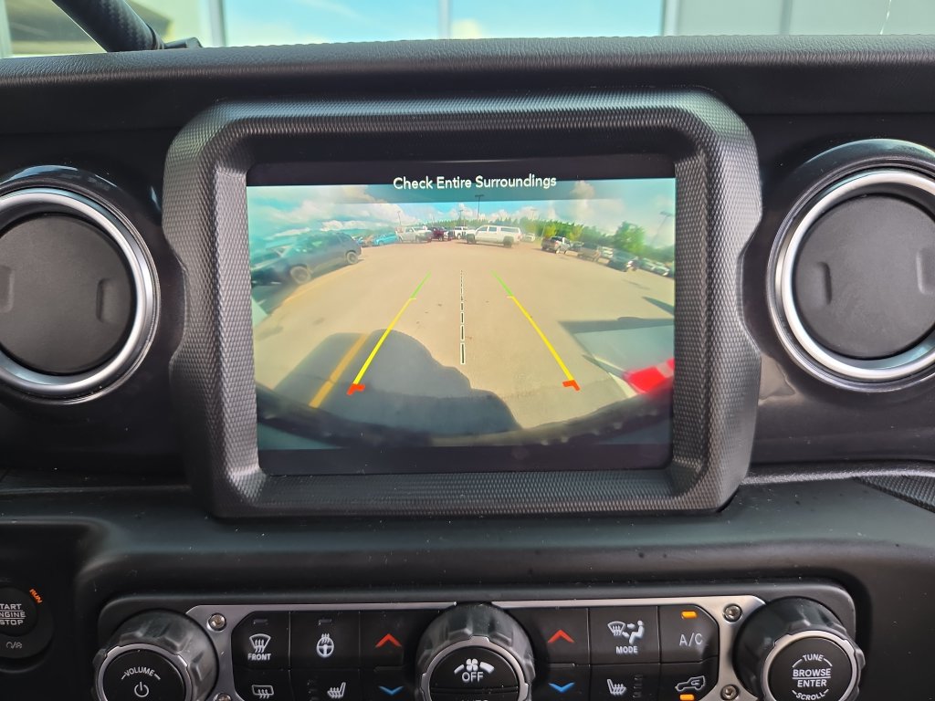 Used 2023 Jeep Wrangler Unlimited Rubicon 392 AWD/4WD image 24