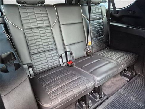 Used 2024 Cadillac Escalade ESV Premium Luxury Platinum w/ Heavy-Duty Trailer Package AWD/4WD image 19