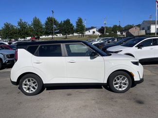 Used 2024 Kia Soul S FWD video 1