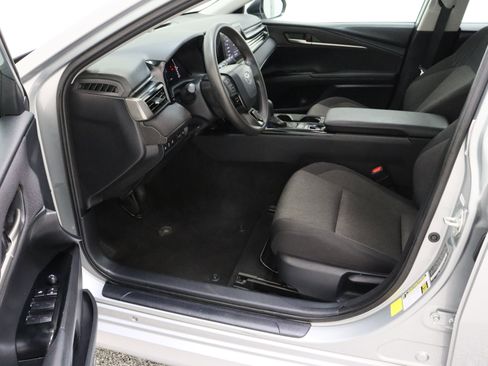 Certified 2025 Toyota Camry LE image 14