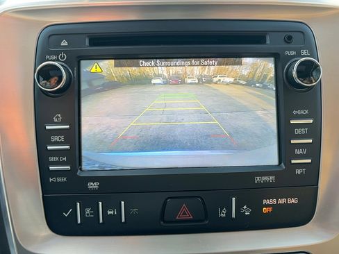 Used 2015 GMC Acadia Denali image 35