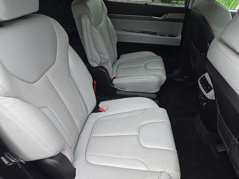 Certified 2022 Hyundai Palisade SEL w/ Premium Package FWD image 33