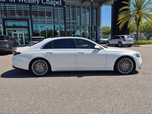 Certified 2022 Mercedes-Benz S 500 4MATIC image 4