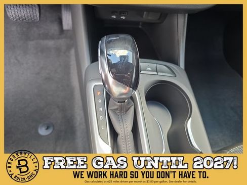New 2026 Buick Envista Preferred FWD image 21