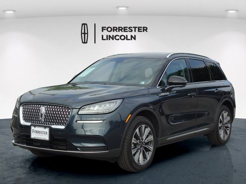 Used 2022 Lincoln Corsair Reserve w/ Equipment Group 201A AWD/4WD image 7