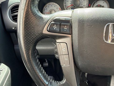 Used 2015 Honda Pilot Touring image 16