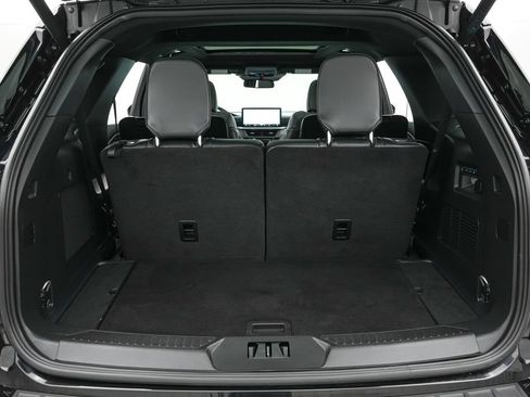 Certified 2025 Ford Explorer ST AWD/4WD image 25