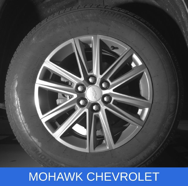 Used 2023 Chevrolet Traverse LT AWD/4WD image 32