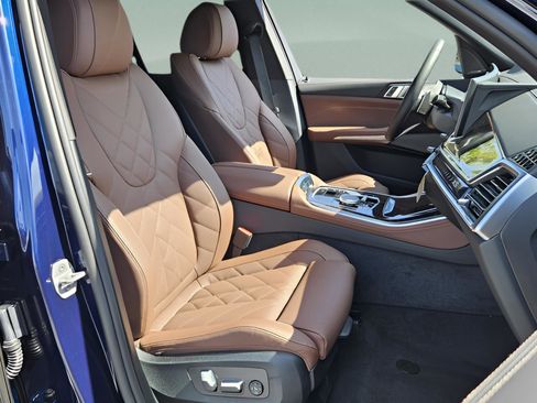 New 2026 BMW X5 sDrive40i image 16