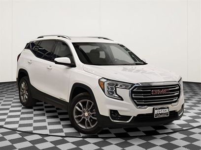 Used 2024 GMC Terrain SLT