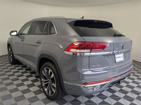 Used 2023 Volkswagen Atlas Cross Sport SEL Premium R-Line AWD/4WD image 8
