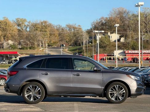Used 2020 Acura MDX SH-AWD w/ Technology Package image 2